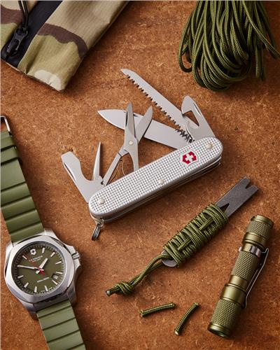 ​Victorinox 0.8271.26 Farmer X Alox Çakı