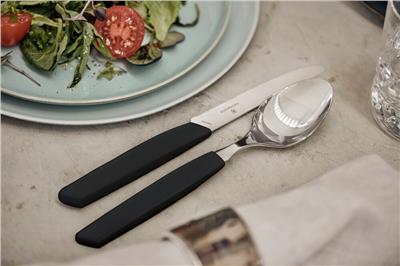 ​Victorinox 6.9093.11W.24 Swiss Modern Siyah Masa Seti, 24 Parça