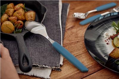 ​Victorinox 6.9096.11W2.24 Swiss Modern Mavi Masa Seti, 24 Parça