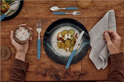 ​Victorinox 6.9096.11W2.24 Swiss Modern Mavi Masa Seti, 24 Parça