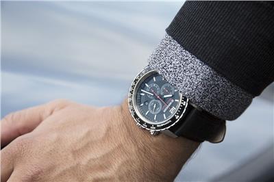 ​Wenger 01.1843.101 Roadster Black Night Saat