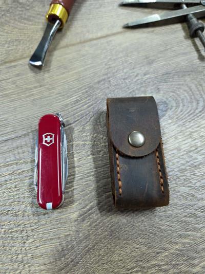 0.6385 Çakılar ile uyumlu El Yapımı Koyu Kahve Deri Kılıf