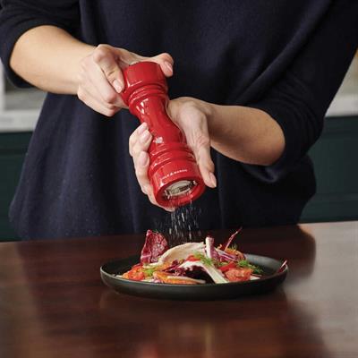 Cole & Mason London Parlak Kırmızı Tuz ve Biber Değirmenleri 180mm