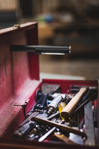 Nebo 6737 Big Larry 2 500 Lümen Fener