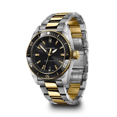 Victorinox 242102 Maverick Quartz Erkek Kol Saati