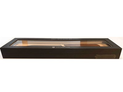 Victorinox 6.9050.17J20 Swiss Modern Damast 2020 Limitli Üretim Santoku Bıçağı