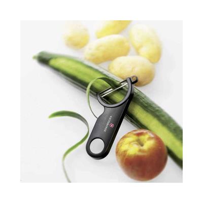 Victorinox 7.6073.3 Siyah Patates Soyacağı