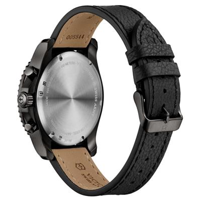 Victorinox 241786 Maverick Chrono Quartz Erkek Kol Saati