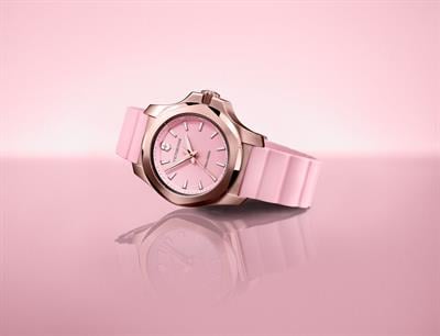 Victorinox 241807 I.N.O.X W Kadın Kol Saati