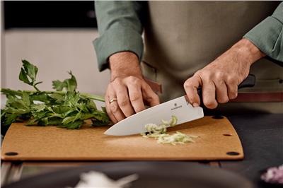 Victorinox 6.7636.L119 8cm Turuncu Tırtıklı Soyma Bıçağı