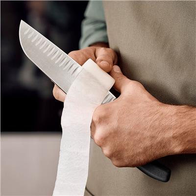 Victorinox 6.8523.17B 17cm Siyah Santoku Bıçağı, Blisterli Paket