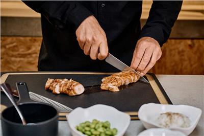 Victorinox 7.4130.3 49cm Siyah Gurme Kesme Tahtası