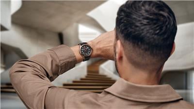 Wenger 01.0541.125 Terragraph 43mm Erkek Kol Saati