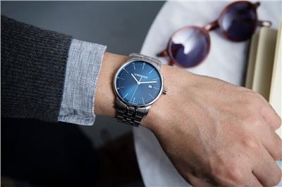 Wenger 01.1741.123 Urban Classic Saat