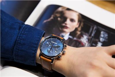 Wenger 01.1743.104 Urban Classic Kronometreli Saat