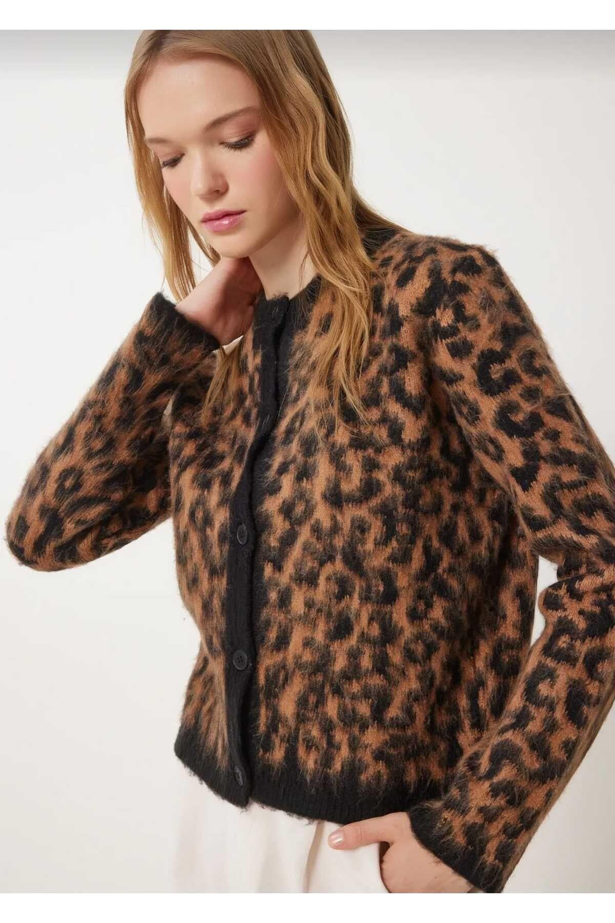 Sakallı Yumuşak Leopar Hırka