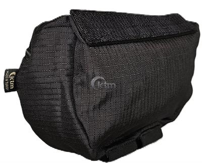 Kanguru Cebi, SİYAH