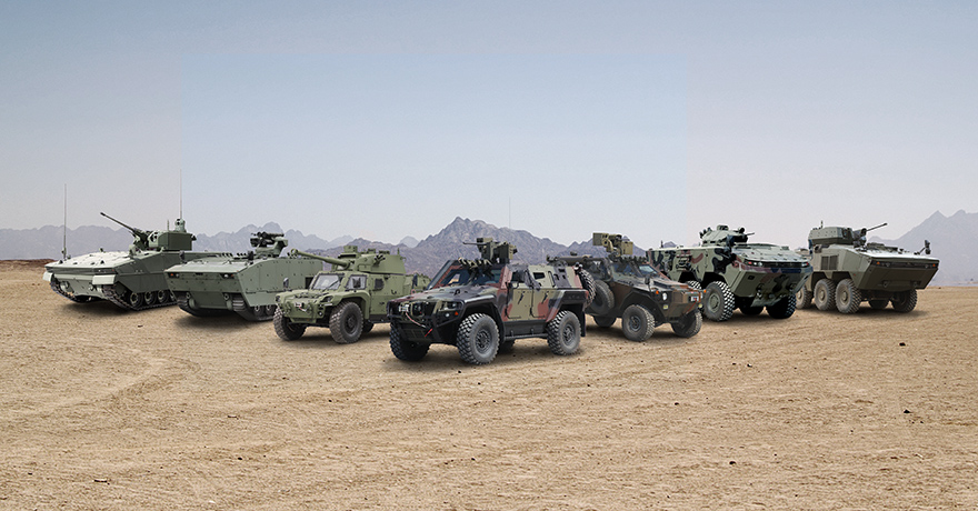 Otokar Arma 8x8 ve Tulpar zırhlı muharebe araçları arazide