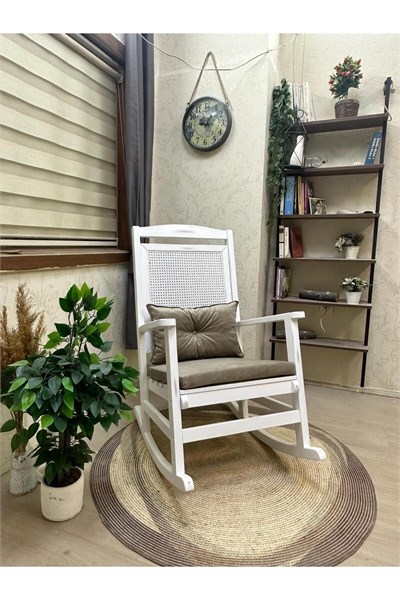 Veranda Naturel Krem Minderli Hasırlı Sallanan Sandalye Hazeranlı Dinlenme Koltuğu