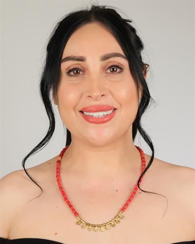 Polimooi El Yapımı Mercan Boncuklu Bronz Yaprak Sallantılı Kolye – Boho Vintage Statement