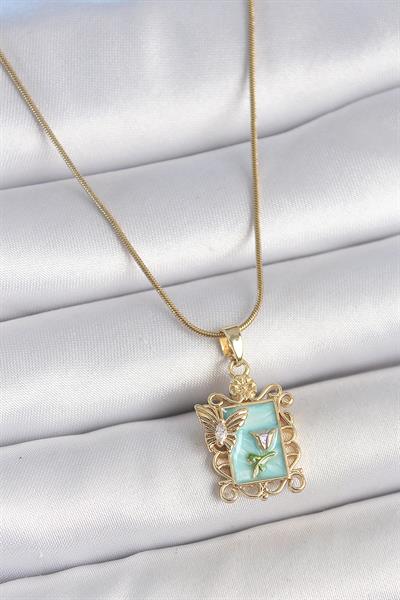 316L Çelik Gold Renk Zincir Mavi Mineli Çiçek İşlemeli Zirkon Taşlı Kelebek Detay Portre Model Kadın Kolye – PRT3500EB05843