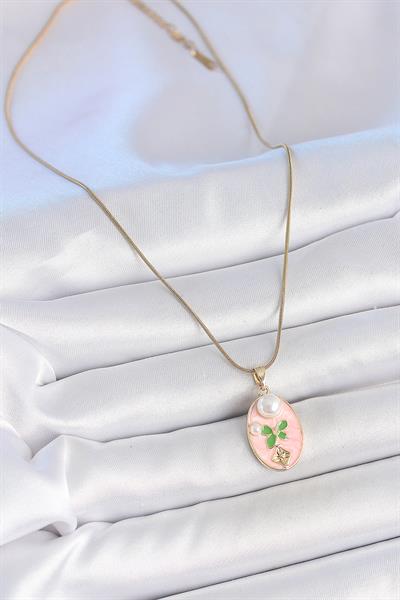 316L Çelik Gold Renk Zincir Pembe Mineli Oval İncili Çiçek İşlemeli Portre Model Kadın Kolye – PRT3500EB05830