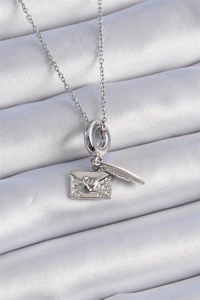 316L Çelik Gümüş Renk Kalp Detay Mektup Figür Charm Model Kadın Kolye – PRT3500EB02456
