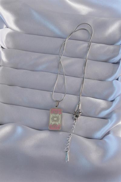 316L Çelik Gümüş Renk Pembe Mineli Ay Figür Tarot Kolye – PRT3500EB02152