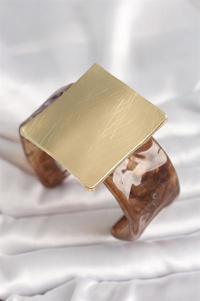 Kahverengi Mermer Desen Akrilik Plastik Gold Kare Plaka Model Vintage Kadın Bilezik – PRT3500EB03701