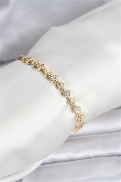 Pirinç Gold Renk VIP Seri Sıralı Yonca Model Zirkon Taşlı Kadın Bileklik - PRT3500EB10229
