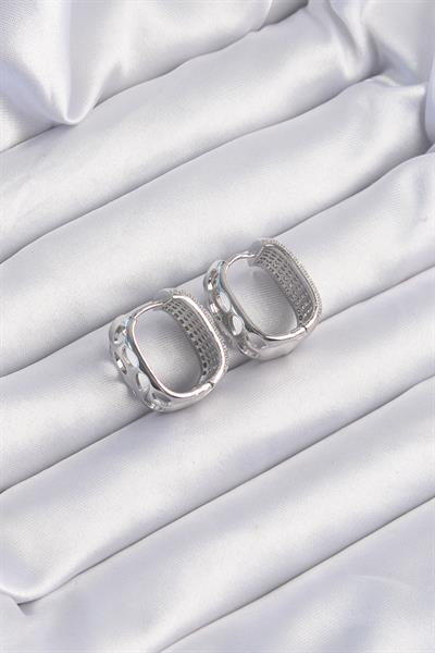 Pirinç Gümüş Renk Zirkon Taşlı Minimal Halka Küpe – PRT3500EB01930