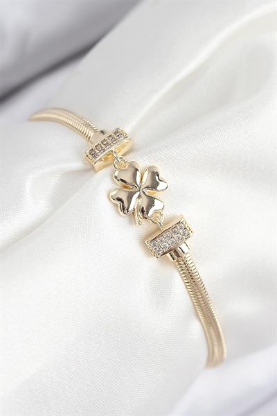 Pirinç Zirkon Taşlı Yonca Model Gold Renk Kadın Bileklik – PRT3500EB08825