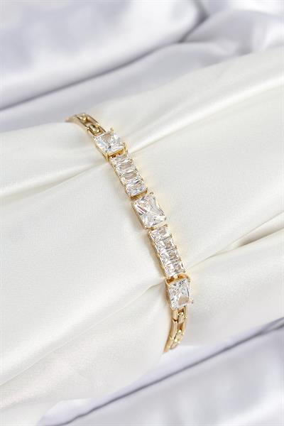 Xuping Pirinç Parçalı Su Yolu Model Gold Renk Kadın Bileklik - PRT3500EB07775