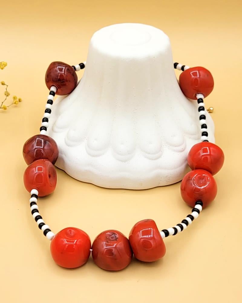 Kırmızı Harmoni Marka Model Kolye