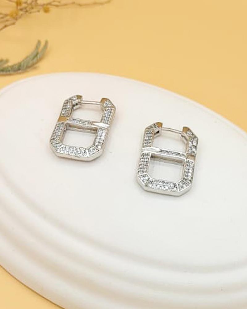 8 Figürlü Taşlı Halka Silver Serenay Küpe