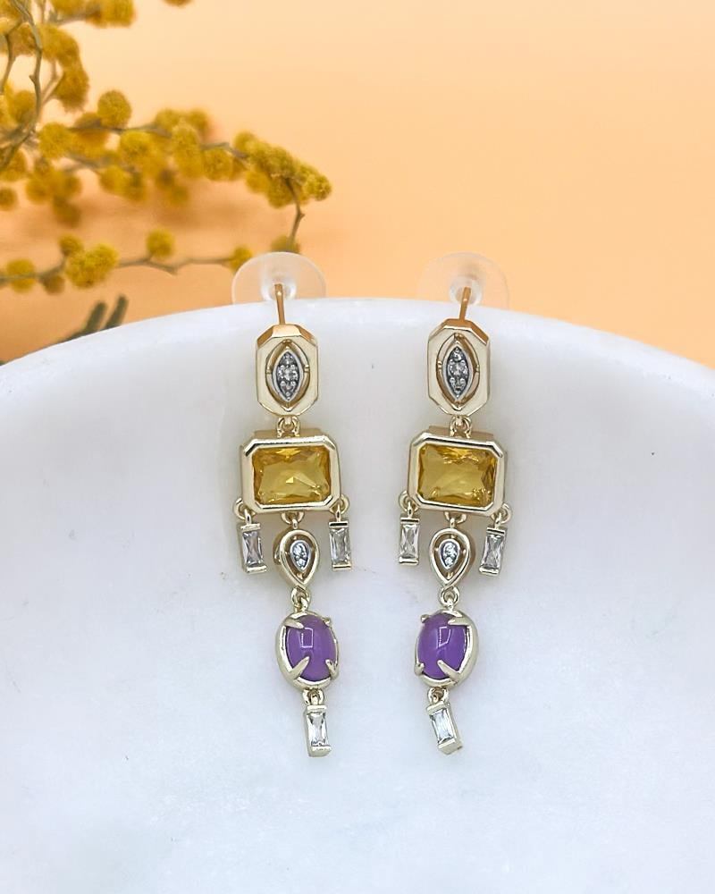 Aria Sallantılı Taşlı Gold Küpe