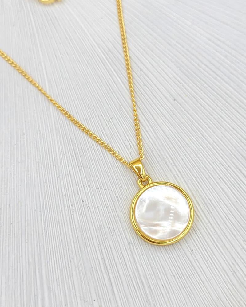 Çerçeveli Yuvarlak Sedef Gold Kolye
