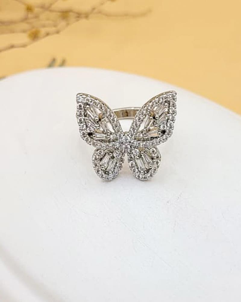 Kelebek Figürlü Zirkon Taşlı Silver Yüzük