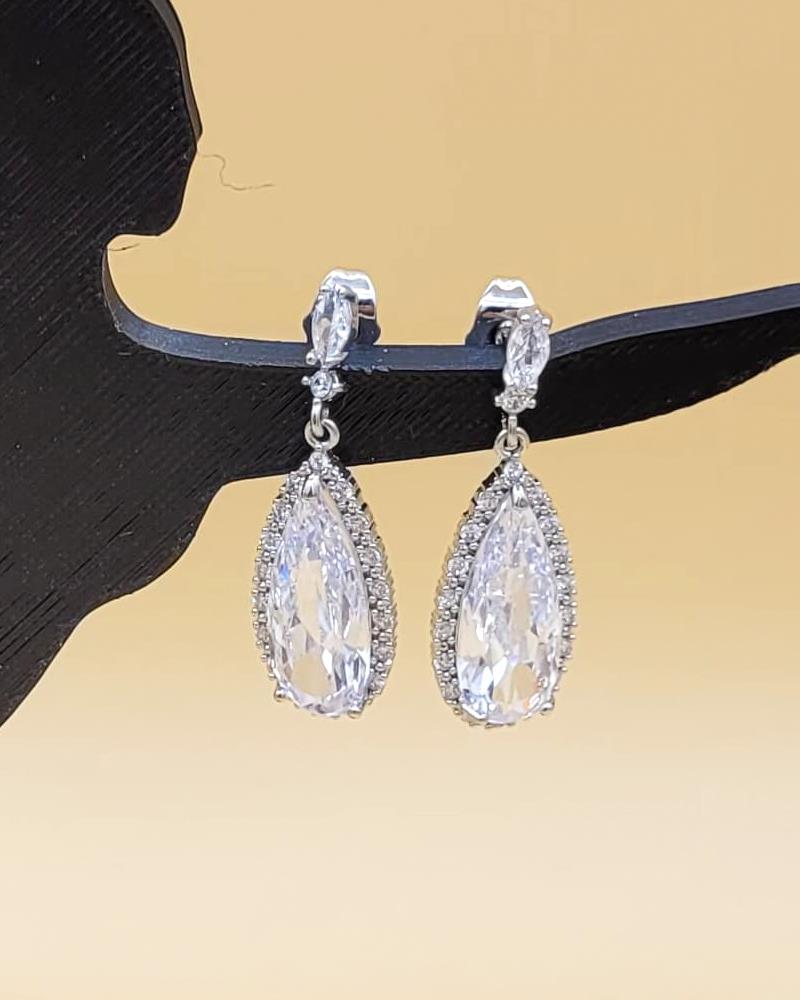 Kristal Taşlı Silver Damla Abiye Küpe