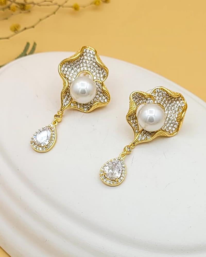 Luna Elegance Gold Küpe