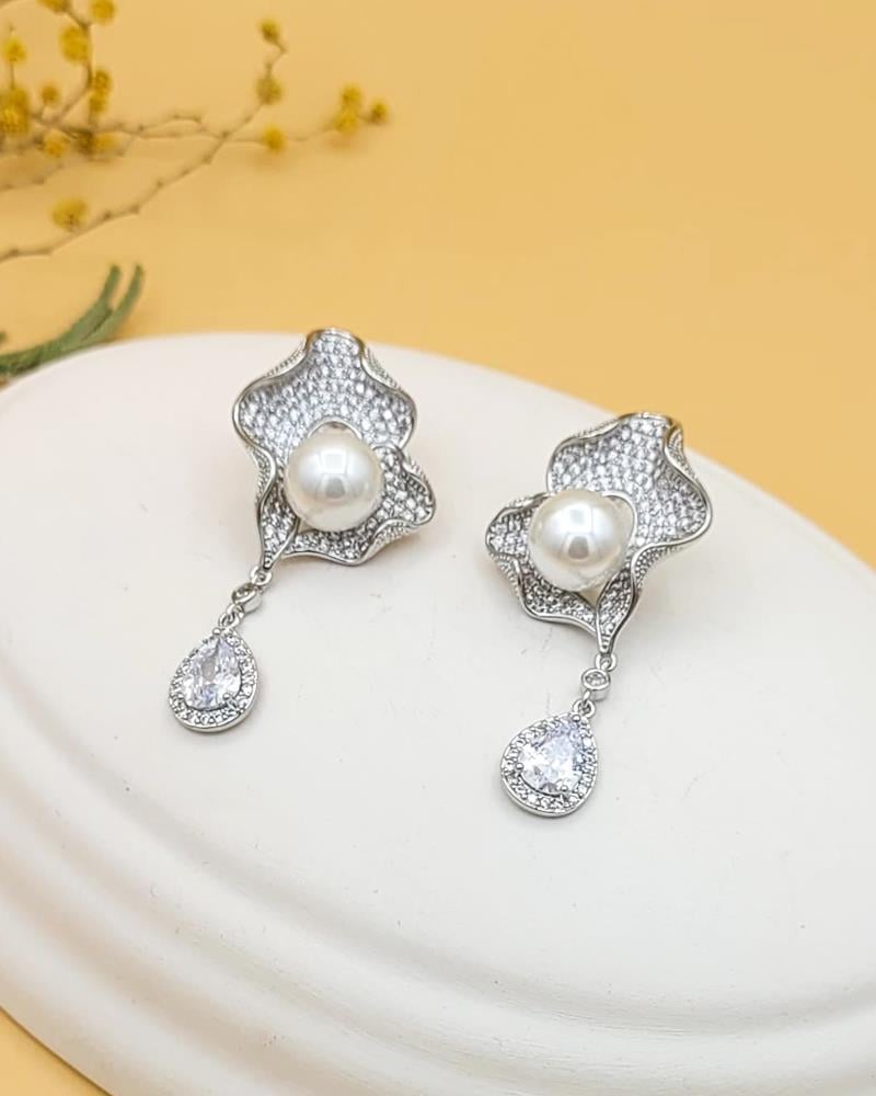 Luna Elegance Silver İncili Zirkon Taşlı Küpe