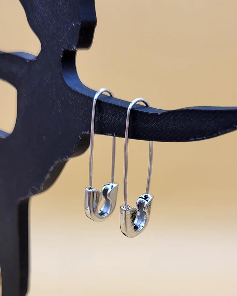 Minimal Punk Silver Çengelli Küpe