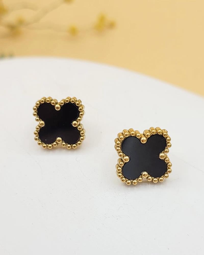 Siyah Taşlı Gold Yonca Küpe