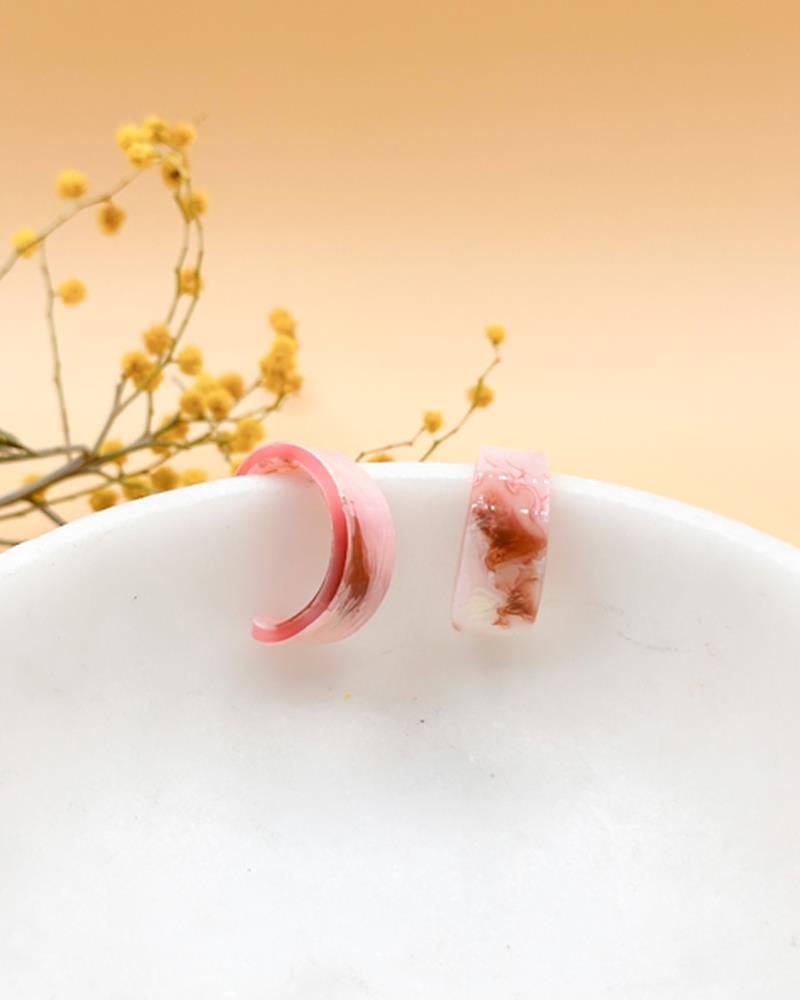 Yuvarlak Kırçıllı Pembe Akrilik Küpe