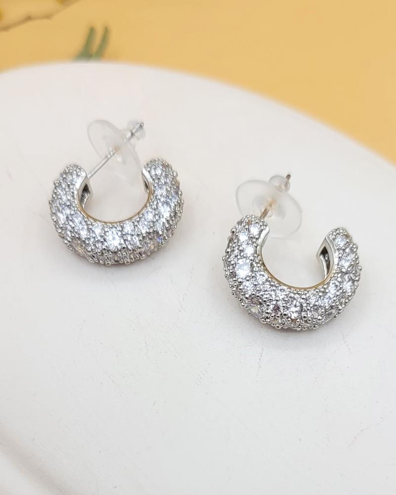 Zirkon Taşlı C Model Silver Küpe