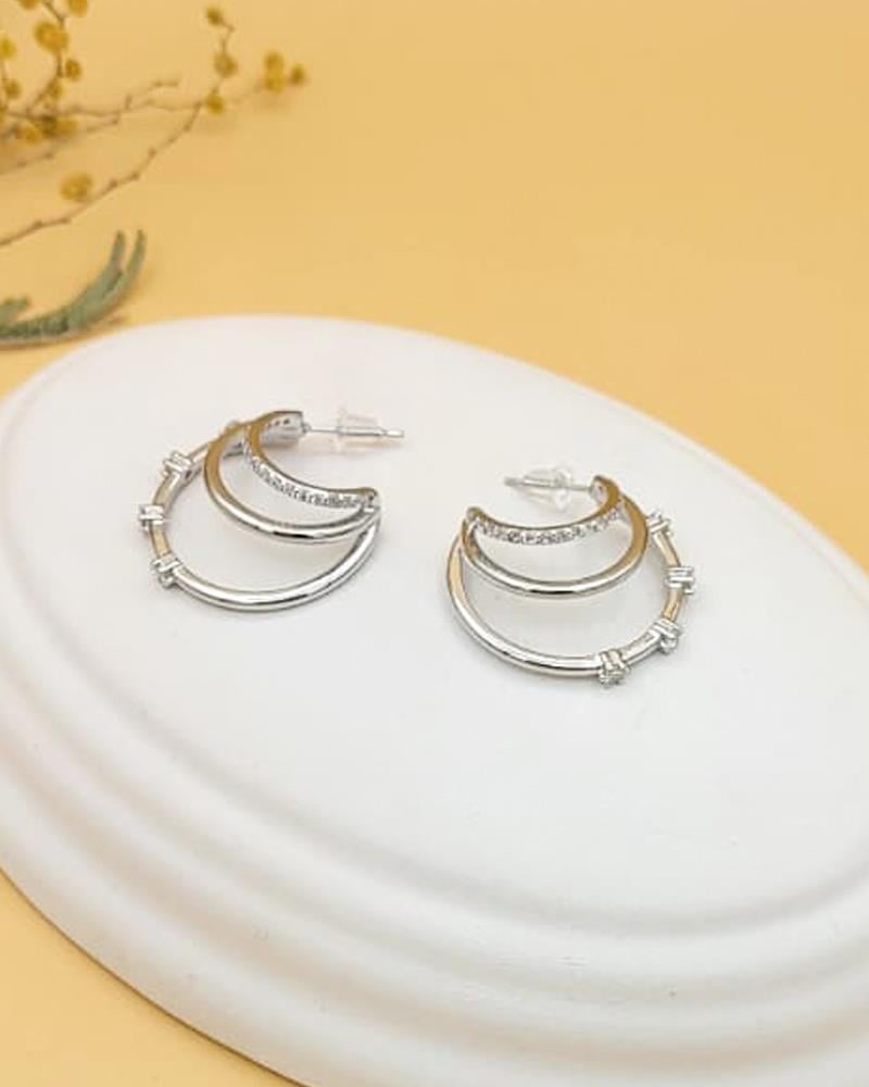 Zirkon Taşlı Çoklu Görünüm Yarım Halka Silver Küpe