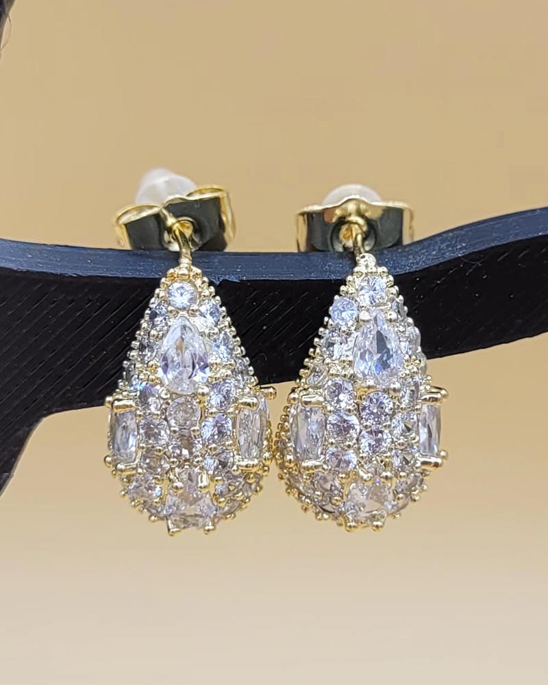 Zirkon Taşlı Gold Damla Abiye Küpe