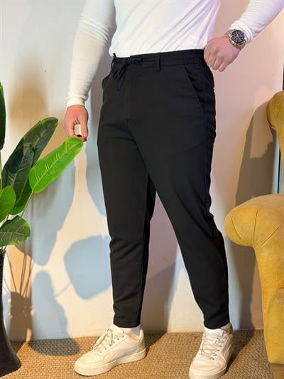 SİYAH (4007)KUMAŞ PANTOLON https://www.terapi-time.com/bej-relax-baggy-jeans-48
