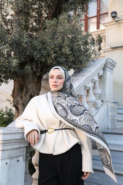 Petra Desen Şal