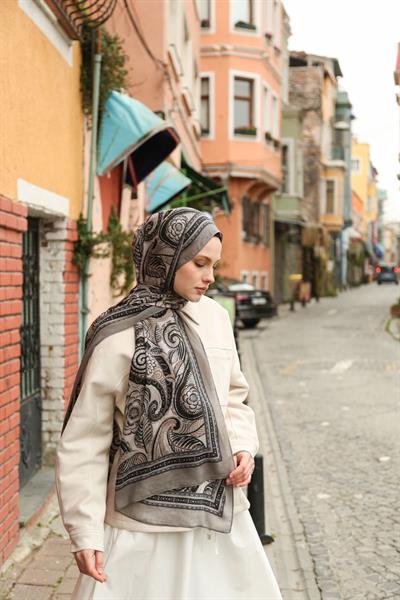 Petra Desen Şal